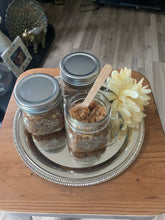 Load image into Gallery viewer, Lavender Vanilla Salt Scrub