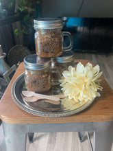 Load image into Gallery viewer, Lavender Vanilla Salt Scrub