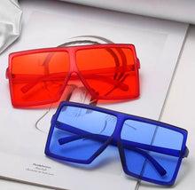 Load image into Gallery viewer, Oversized Square Sunglasses
